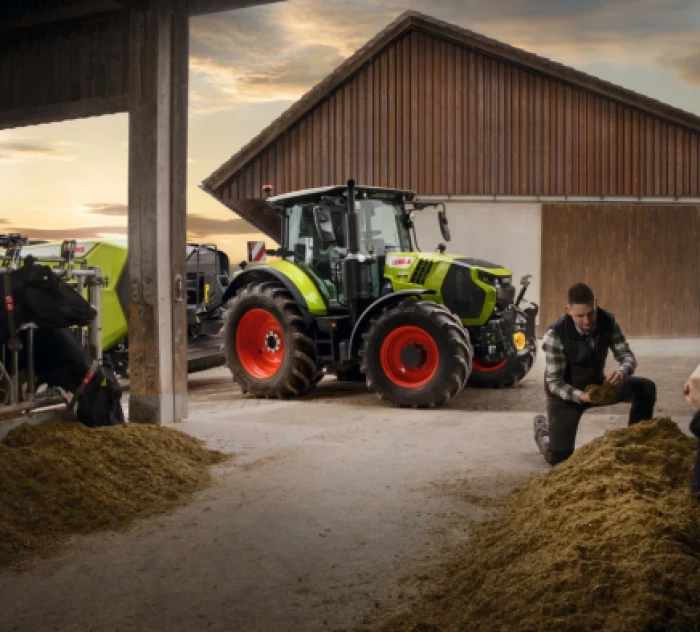 Fordulékonyság és kompromisszumok nélküli kényelem: A CLAAS bemutatta az ARION 5 CMATIC sorozatot 