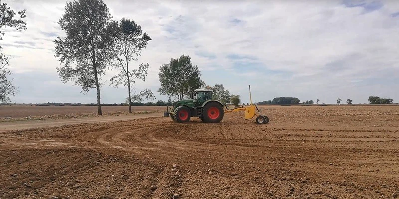 Trimble talajszintező rendszer 4. videó